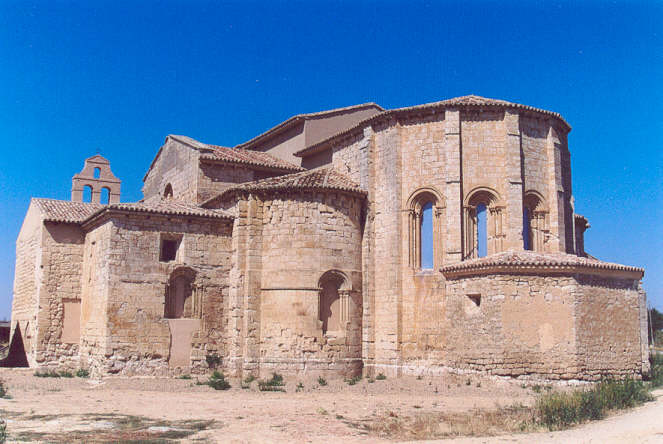 Telas metálicas protectoras para las ventanas de la Iglesia y del Monasterio de Palazuelos.