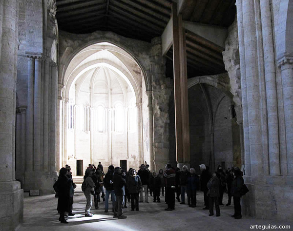 El tesón popular insufla esperanza al ruinoso monasterio de Palazuelos